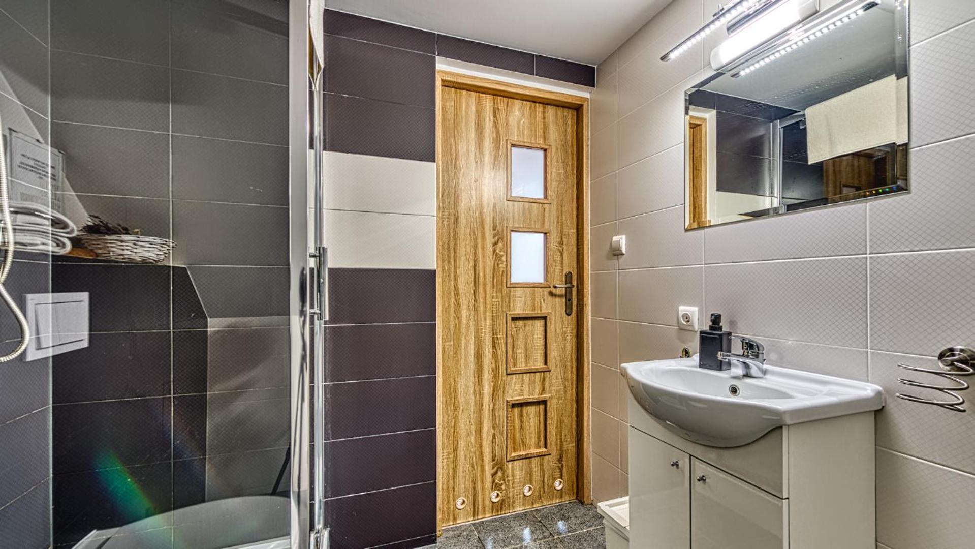 Izerska Baza - Basen, Ebike, Narty, Sauna, Jacuzzi, Las Blisko Swieradow Zdroj - 5D Apartamenty Giebultow  Exterior foto